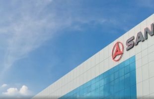 三一国际(00631.HK)合共授出约2427.53万股限制性股份