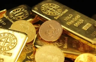 黃金破4000元 美股無處不投機
