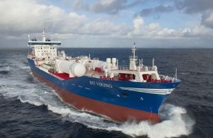 太平洋航运(02343.HK)6月25日耗资229.73万港元回购90万股