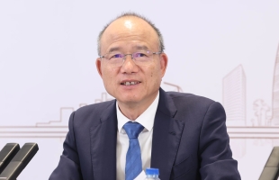 ​郭广昌：复星经营稳健，争取未来百亿产业运营利润