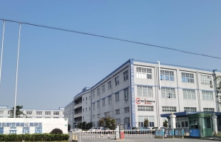 “双轮驱动”战略显效，频准激光开启精准激光全场景时代 