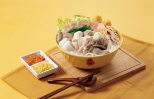 譚仔國際(02217.HK) 11月27日除權除息 ，1股派股息0.03HKD