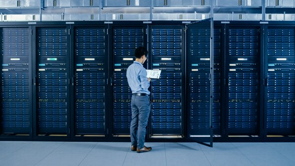 IBM 存储推出闪存产品新能力,帮助企业高效应对数据安全威胁 IBM 存储推出闪存产品新能力,帮助企业高效应对数据安全威胁